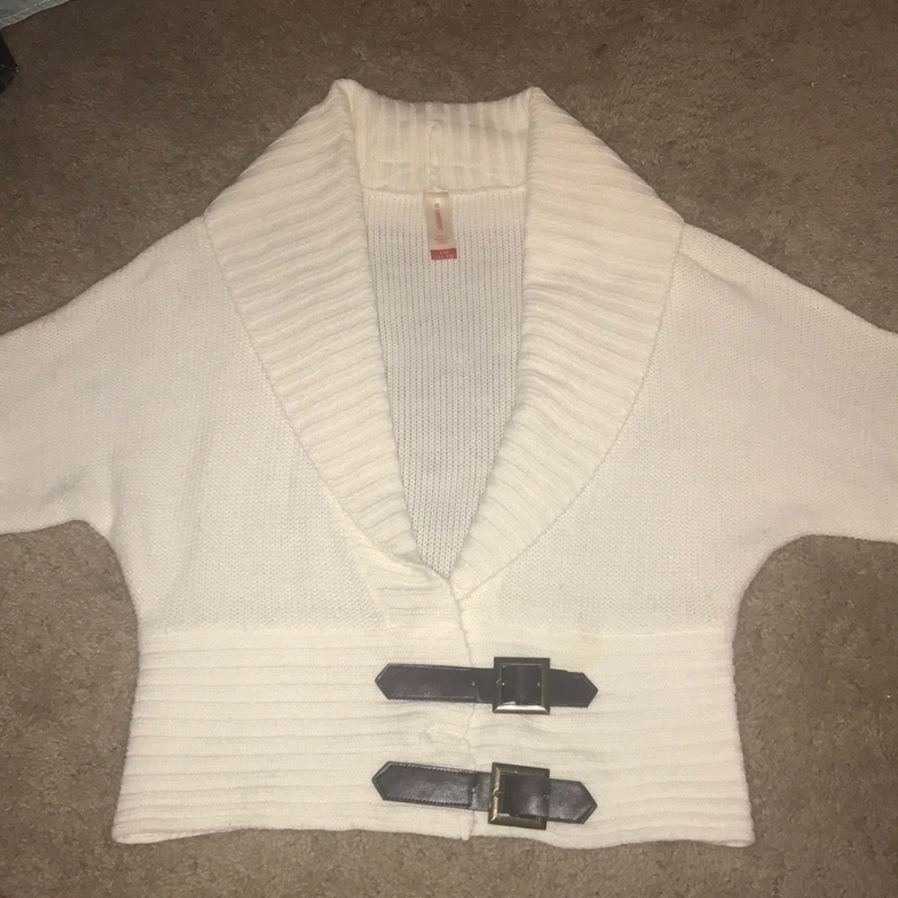 White cover